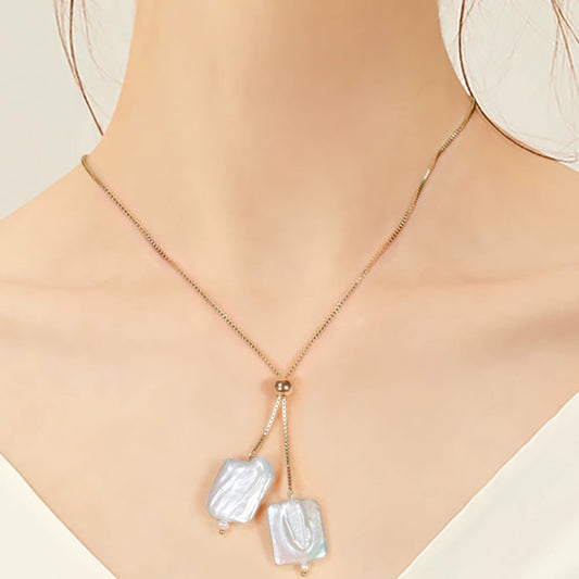 Baroque Natural Pearl Pendant Necklace