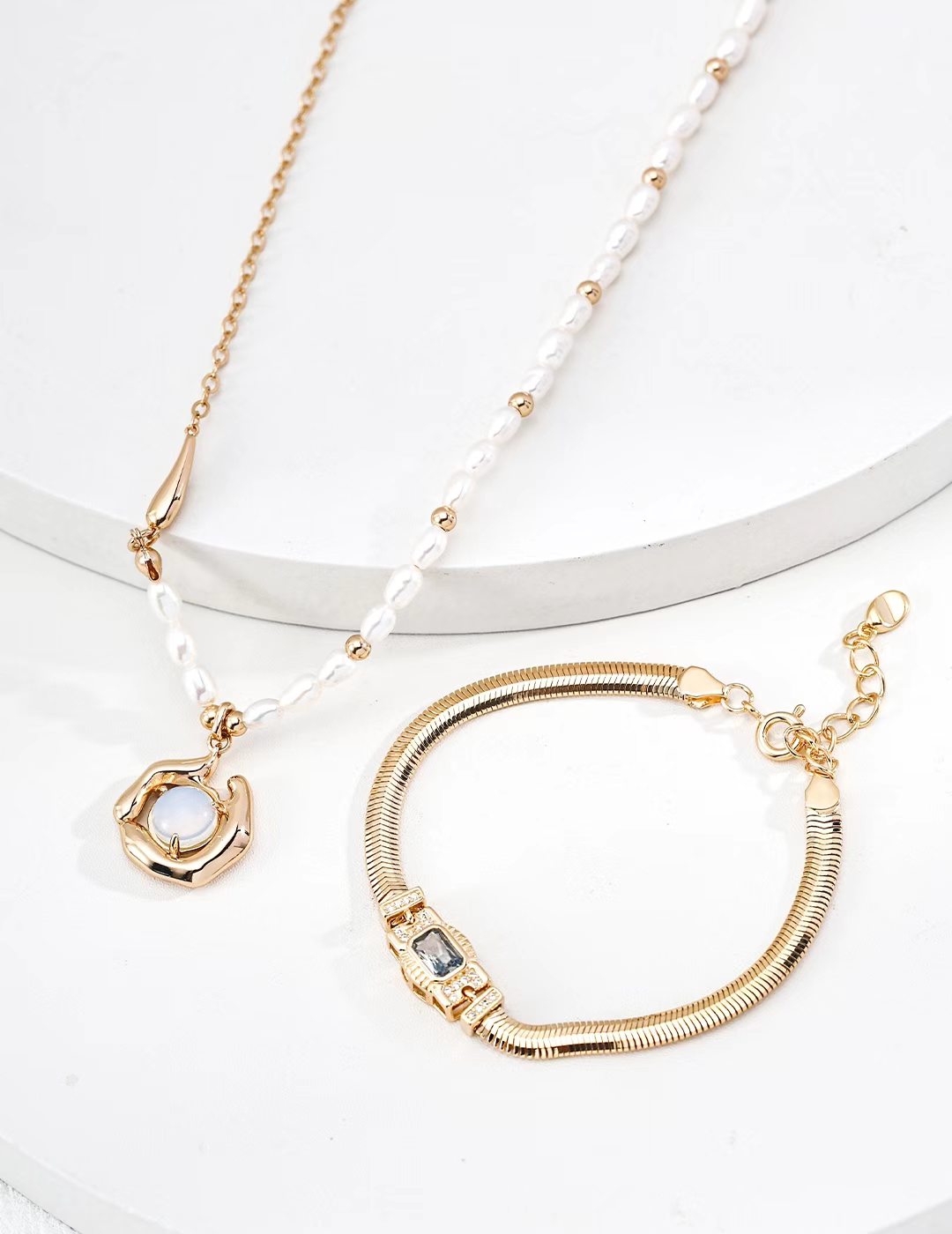 Fine Bracelet