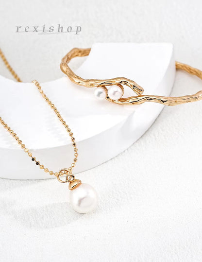 One Necklace