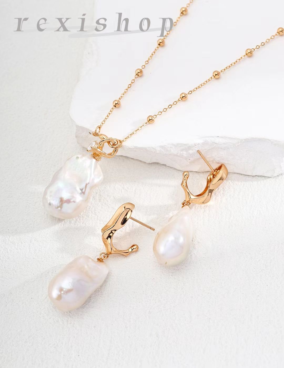 Twin Necklace