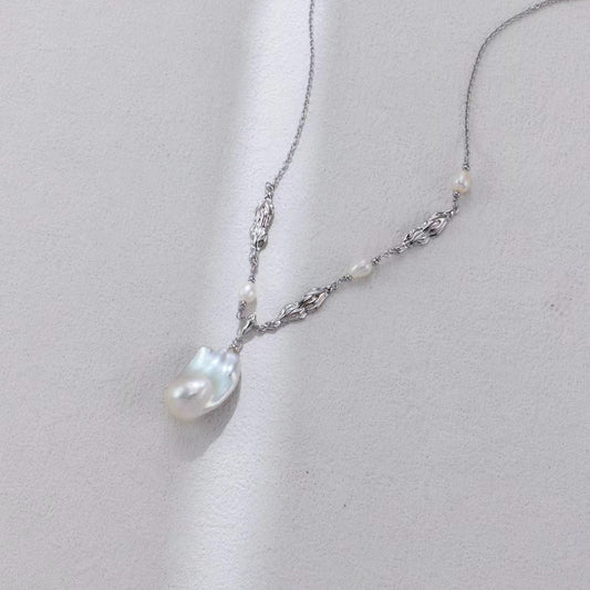 Pure Necklace
