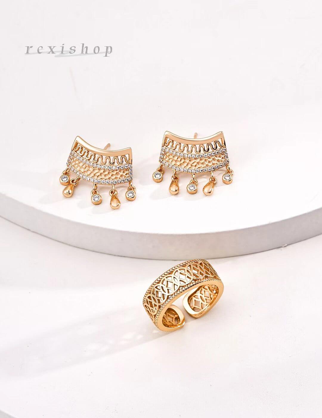 Retro Earrings