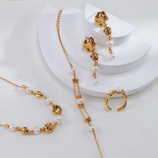 Melted Gold Pearl Series