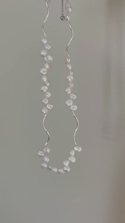 Wave Necklace